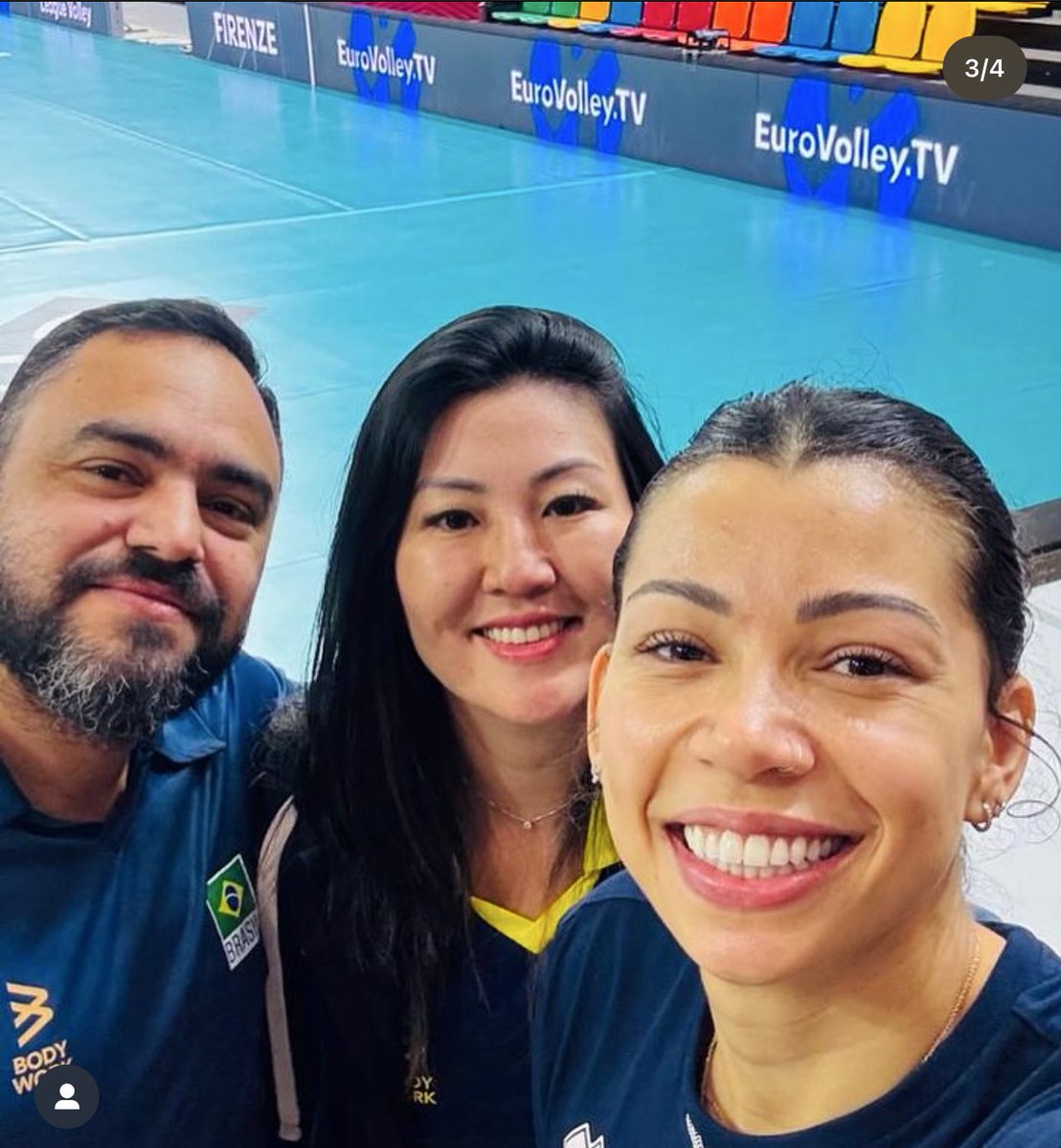Cuidando da nossa atleta 💛

📸cbvolei e fernandinho_fisio via Instagram feed