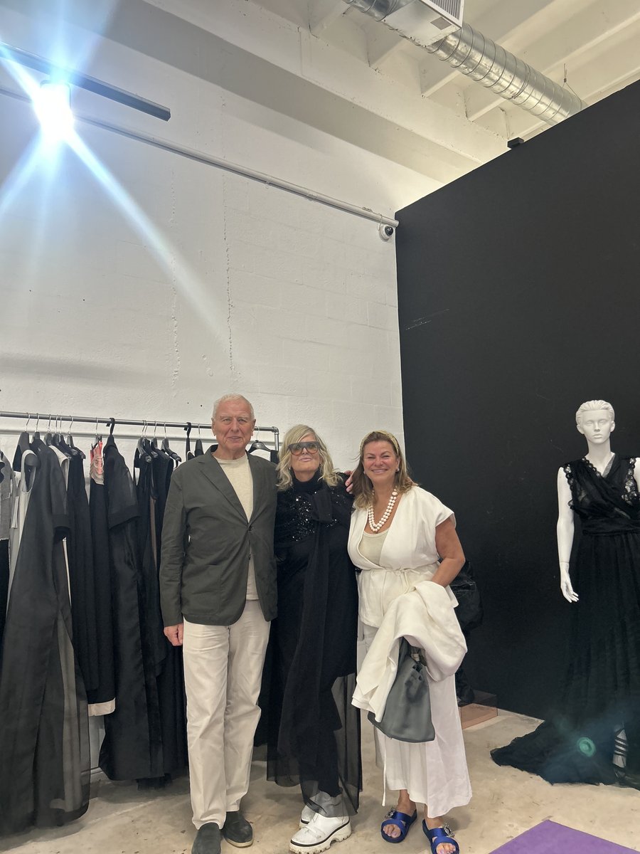 Celebrated 10 amazing years of our Miami boutique during Art Basel! 🎉 Special thanks to St. Thomas University students, Fashion International Group, and Oberlin Catering for making it unforgettable. Cheers to a decade of creativity and connection! 💫 #10yearsMiami #ArtBasel