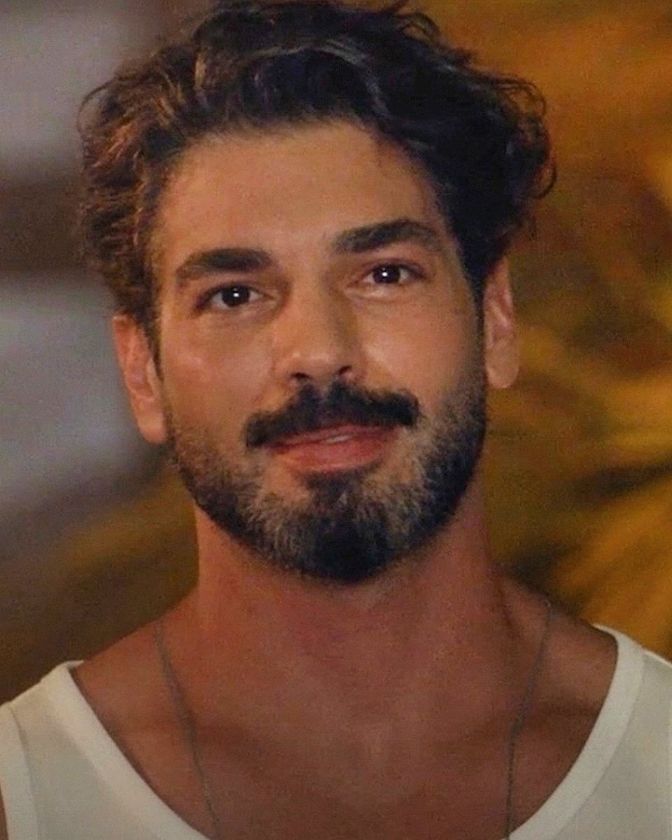 sukruozyildiz_l's tweet photo. @SukruOzyildiz 🤩
Ozan #seriesturca #EsasOğlan
#sukruozyildiz #şükrüozyıldız https://t.co/9t7MzPXymB