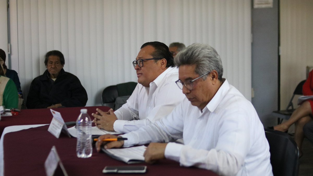 Seguimos avanzando en educación con la 1ra Sesión Extraordinaria del Consejo Directivo del CSEIIO,por encomienda de nuestro Gobernador Ing. <a href="/salomonj/">Salomón Jara Cruz</a>.Presentamos avances significativos,reafirmando nuestro compromiso con la transparencia,rendición de cuentas y desarrollo integral.