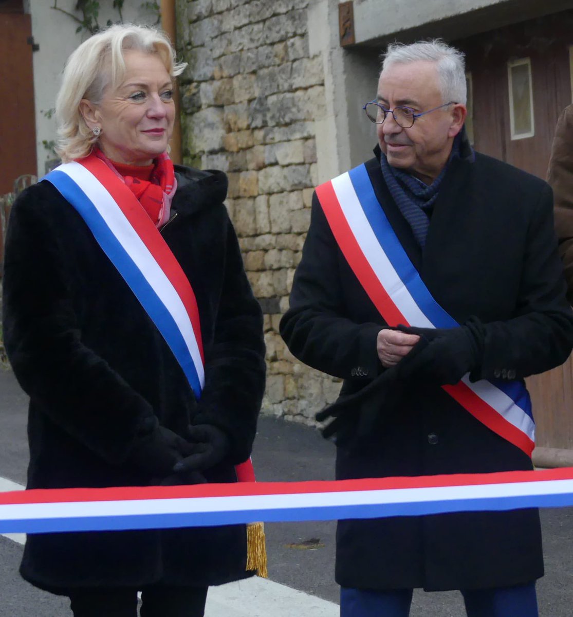 Laurence Robert-Dehault tweet media