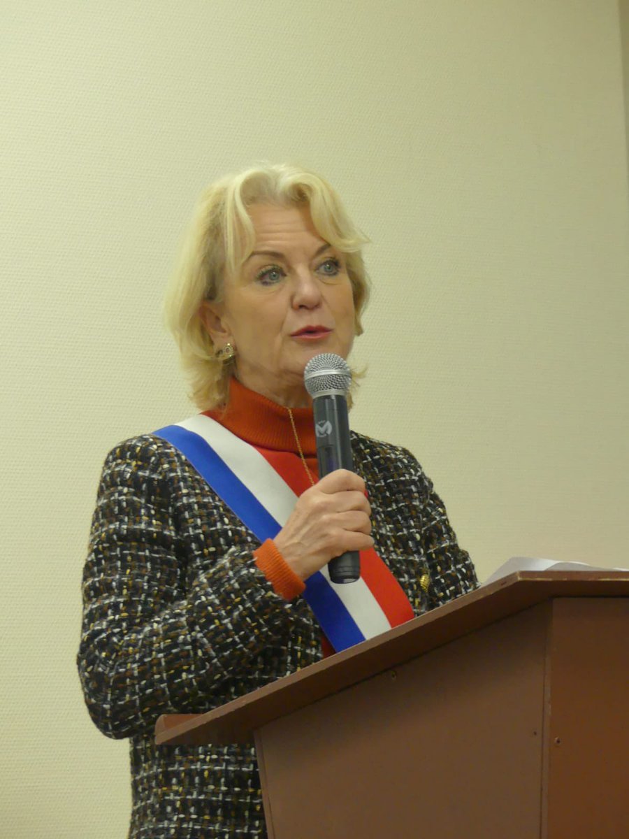 Laurence Robert-Dehault tweet media