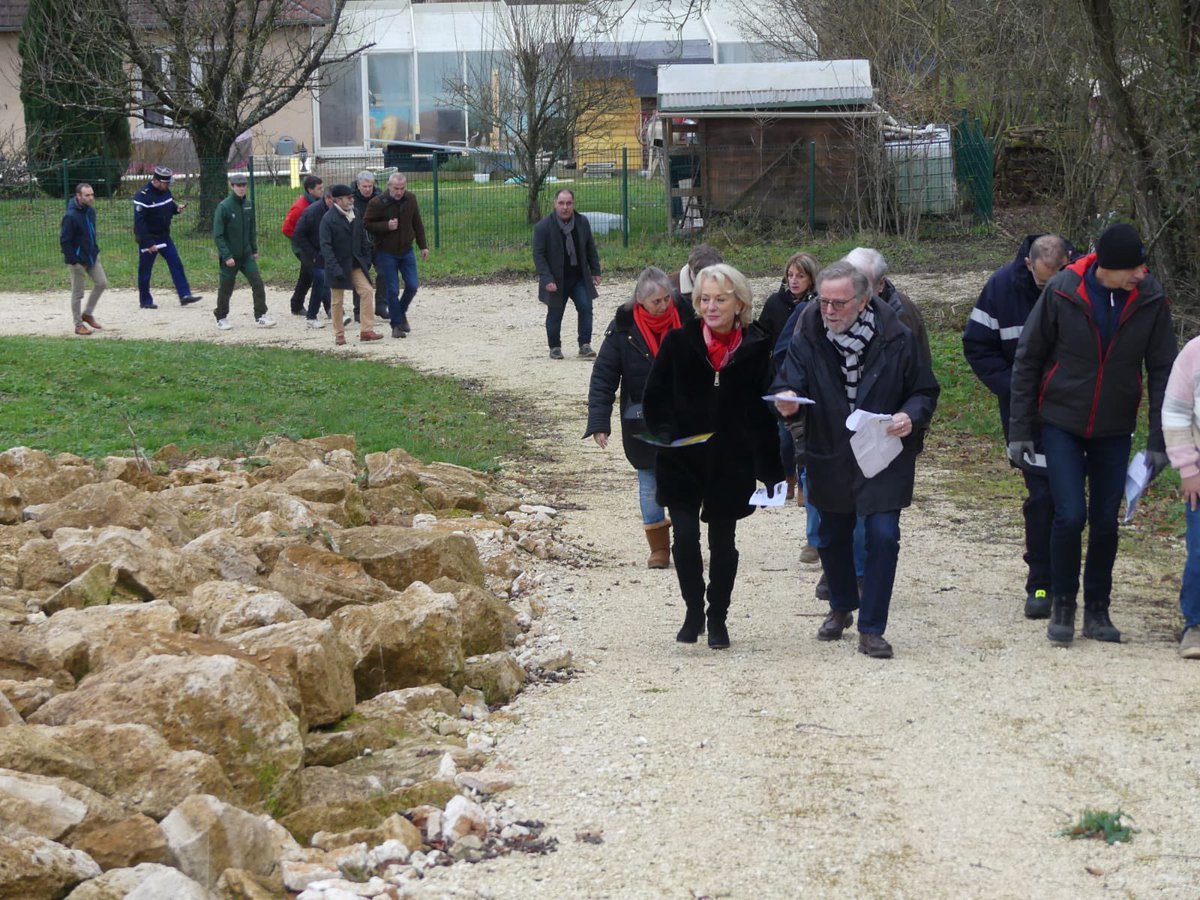 Laurence Robert-Dehault tweet media