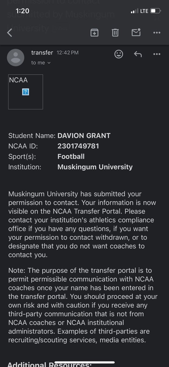 Daviongrant9's tweet photo. Officially in the Portal 
Contact: 239-227-6559
5”11 175 lbs
71 rec 1,123 yards 8 TDS 10 games played https://t.co/mHwS5ku1Zu
