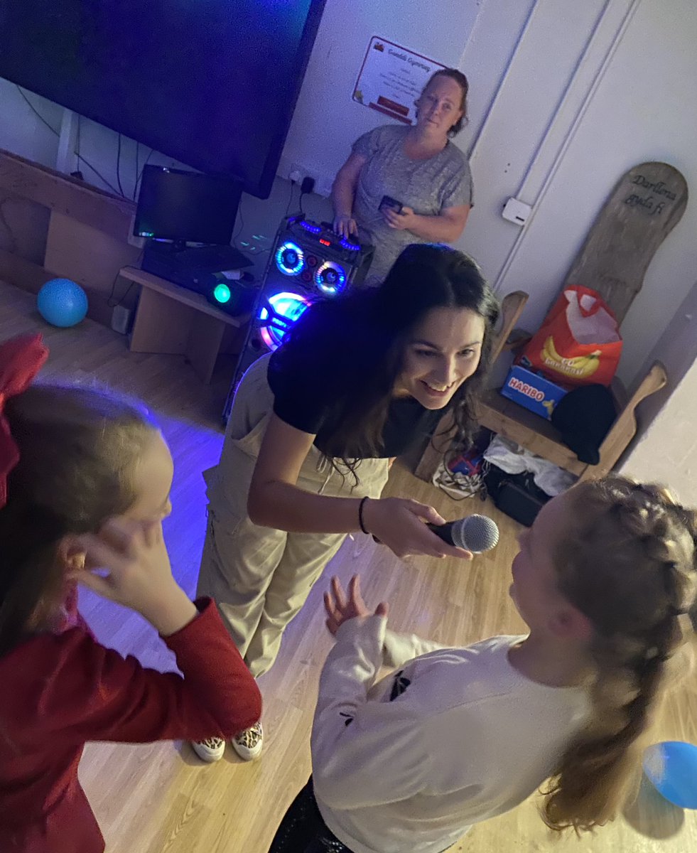 They always bring the joy 🌟 
Thank you to our Friends of Millbrook and all the fabulous parents who have helped in so many ways this week ❤️🎄We are so grateful for you <a href="/MillbrookP/">Millbrook Primary</a>