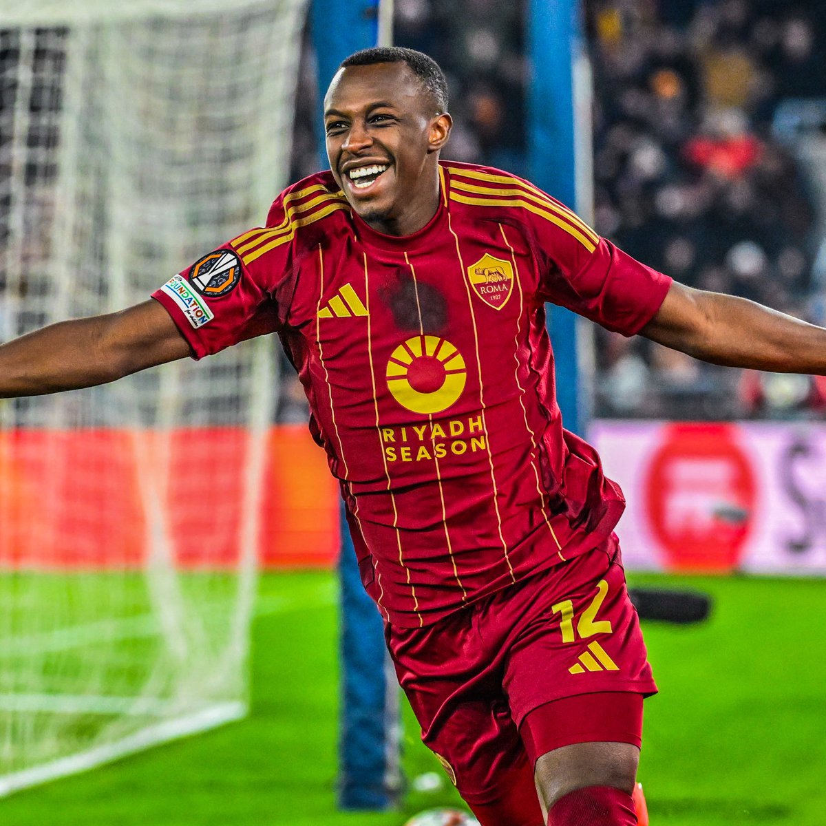 🔴🟡 Saud Abdulhamid makes history: he is the FIRST Saudi player to score in the Europa League! Incredible. 🇸🇦✨