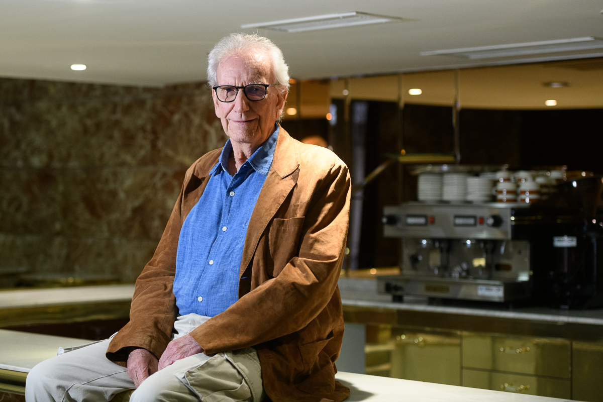 ⬜️ RETRATOS #OUFF2024 · JAIME CHÁVARRI ⬜️

Jaime Chávarri acompañounos na mesa redonda en homenaxe a Fernando Rey.