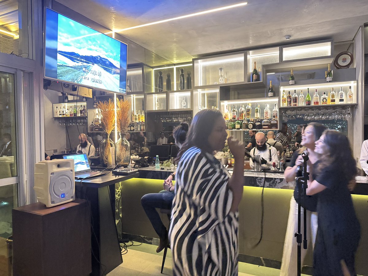 A <a href="/MariaRita/">Maria Rita</a> é puro sucesso na festa da firma 🤩