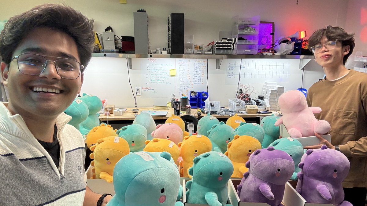 Christmas orders blew up

Shipping hundreds of these out in a week and thousands in Q1. 

DM if you’re interested in helping with assembly, soldering, fulfillment of the orders from our magical toy factory in sf. 

We want to give kids the best Christmas present they ever got 🎅