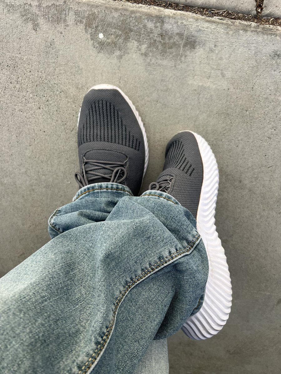 TheKatonen's tweet photo. Dad fit for the day: 12-12-24
#dadfit #dad #checkthefit https://t.co/9PJZRMf1MO