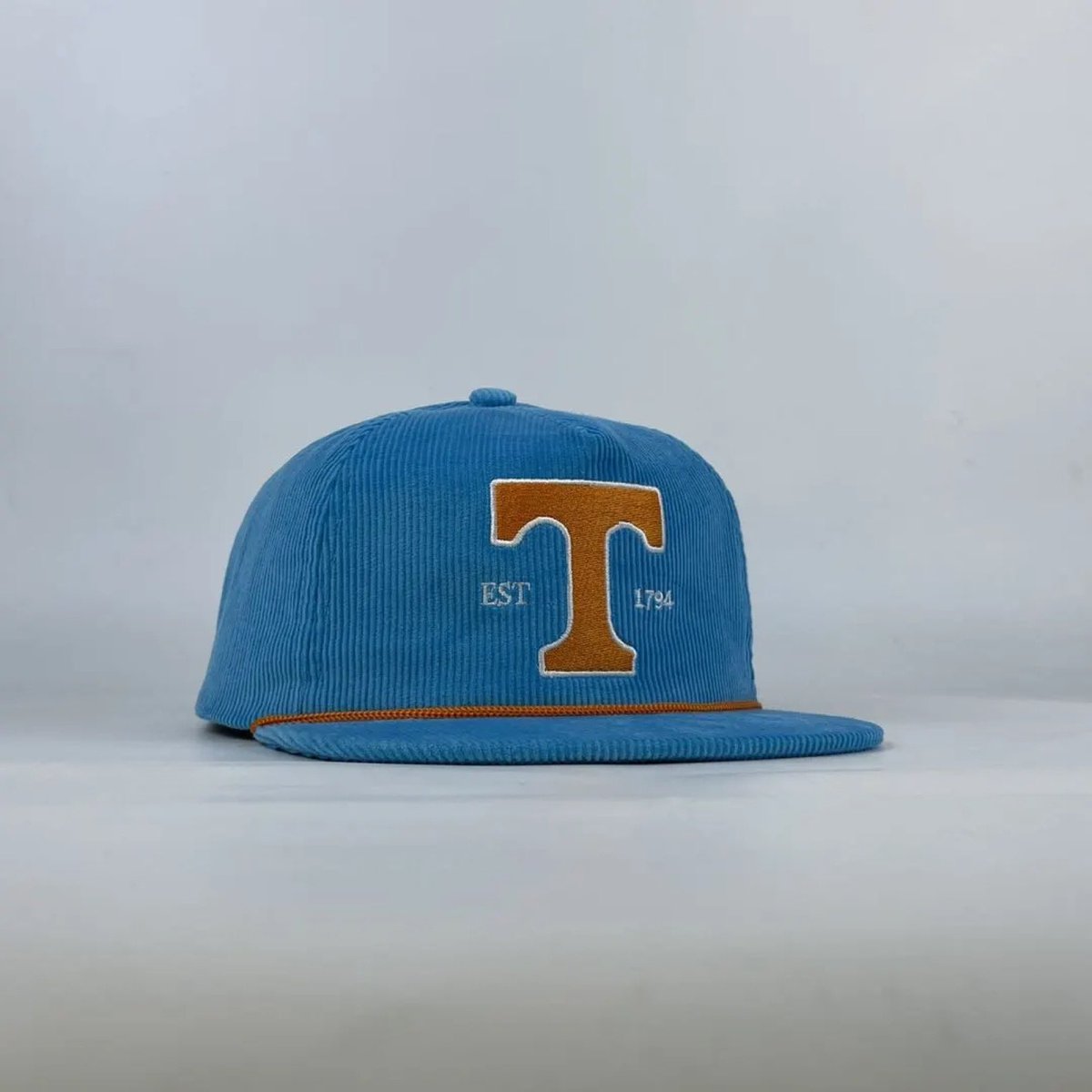 BadDayHatCoTenn's tweet image. 4 new hats dropping TOMORROW!
Giveaway below!

To enter: 
1. You must follow @BadDayHatCo 
2. You must repost and like this! 

Winner will be announced tomorrow at 6:30

These hats will go live at 7 &amp;amp; stay on the lookout I’ll have a code for 15% off running until 7:15!

The blue…