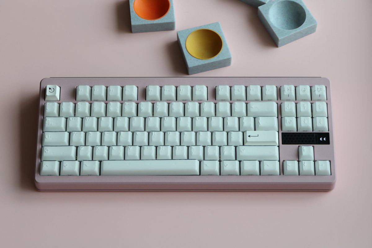 KBDfans tweet media