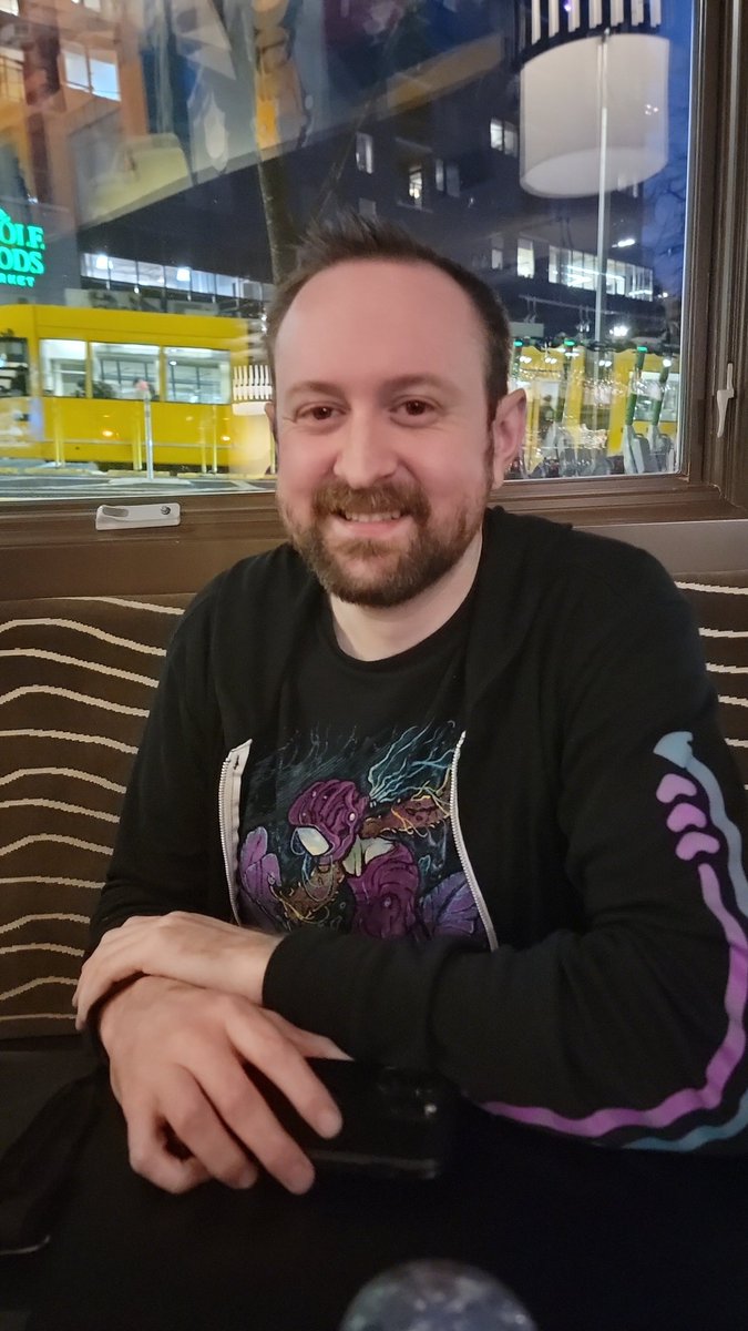 When your friend won't invite you to the signal chat because he wasn't invited immediately to the defcon one, DESPITE THE FACT YOU ARE THE ONE WHO POINTED THAT OUT AND INVITED HIM

#CancelTibs <a href="/0xTib3rius/">Tib3rius</a>