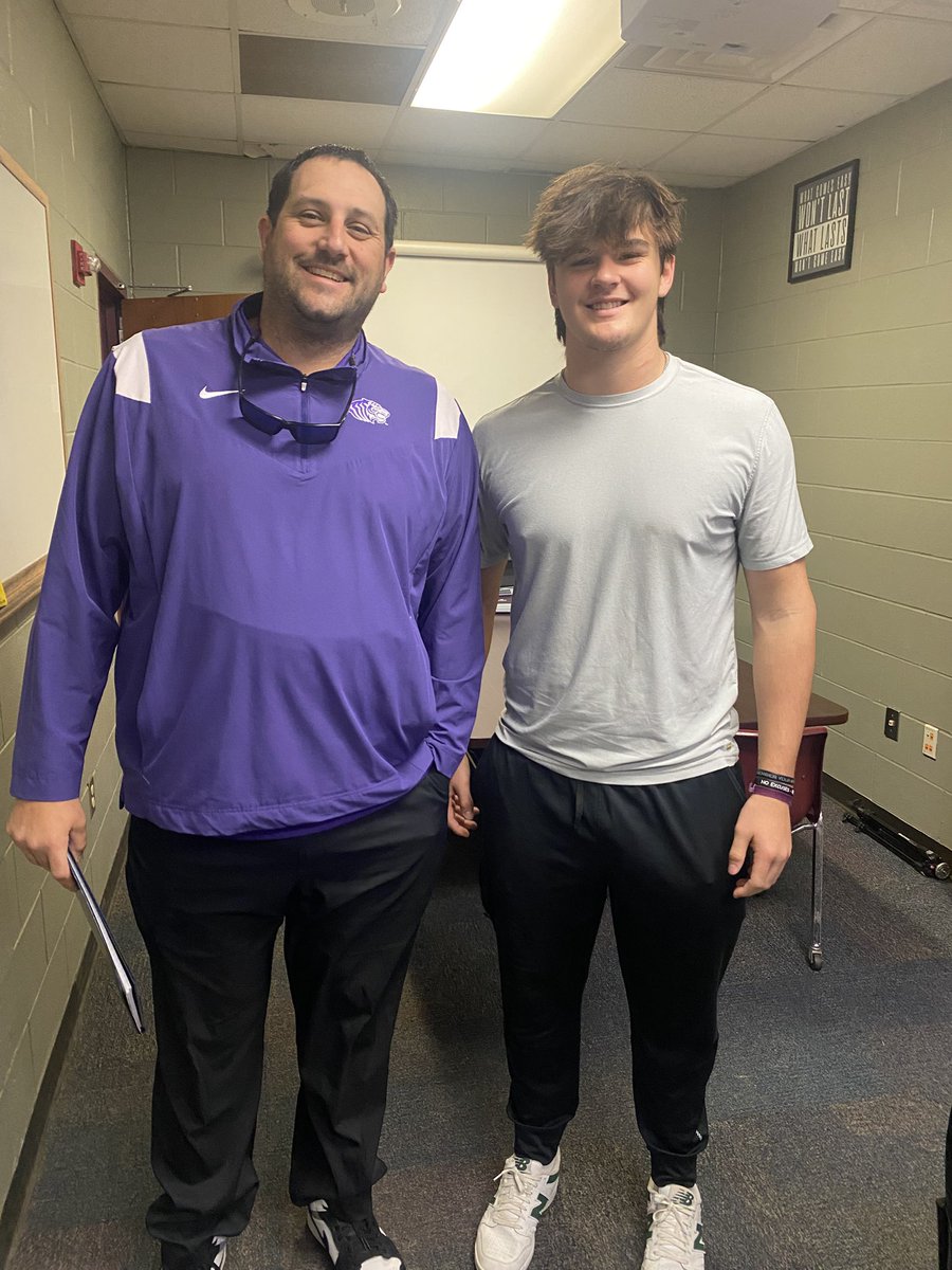 JoshGarnerz's tweet image. #AGTG after a great conversation with @coachbryen I am blessed to revive an offer from Ouachita Baptist University
@CoachMartin_18 @knapp_coach @mcneill_josh @str8texn @CoachBlackshire