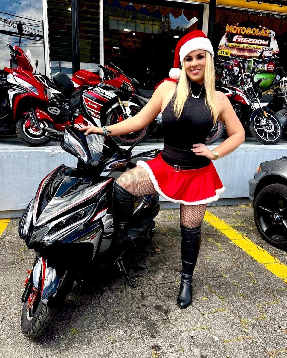 melannygrossi's tweet photo. Si no sabes que dar de regalo ! Aprovecha el Aguinaldazo de @MotosFreedomGT 
Con el pago inicial fraccionado 50% en Diciembre y 50% en Enero y tu 1 Cuota en 60 dias  👌🏻 
.
#moto #mot  #motorcycle #motosfreedom #libertadsobredosruedas #aguinaldazo  #aguinaldazofreedom  #biker https://t.co/ldvI8o5a4j
