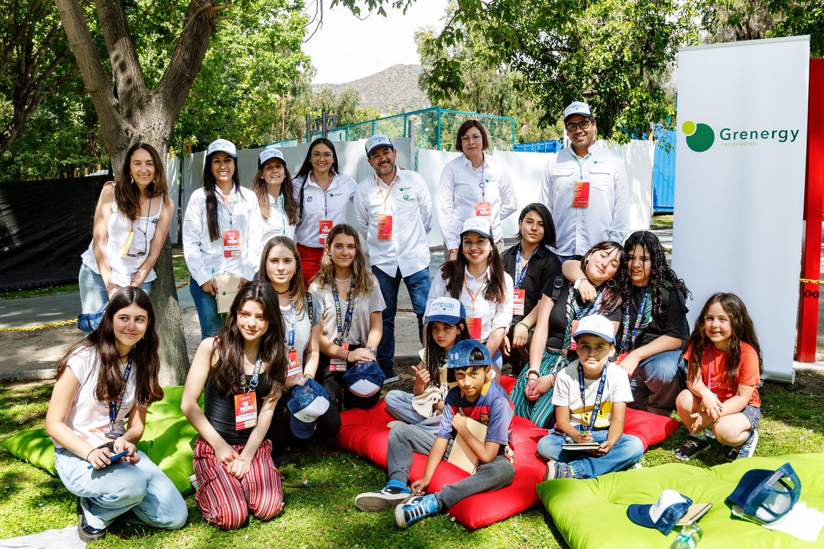 El sábado estuve en el Festival Yo Puedo de <a href="/americasolidari/">América Solidaria CL</a> , junto a <a href="/Grenergy_eu/">Grenergy</a> , impartiendo el taller “Líderes del Futuro: Energía, Ciencia y Género”. Hablamos sobre mujeres en #STEM, curiosidad y sostenibilidad. ¡Gracias Grenergy por apostar por un futuro sostenible!