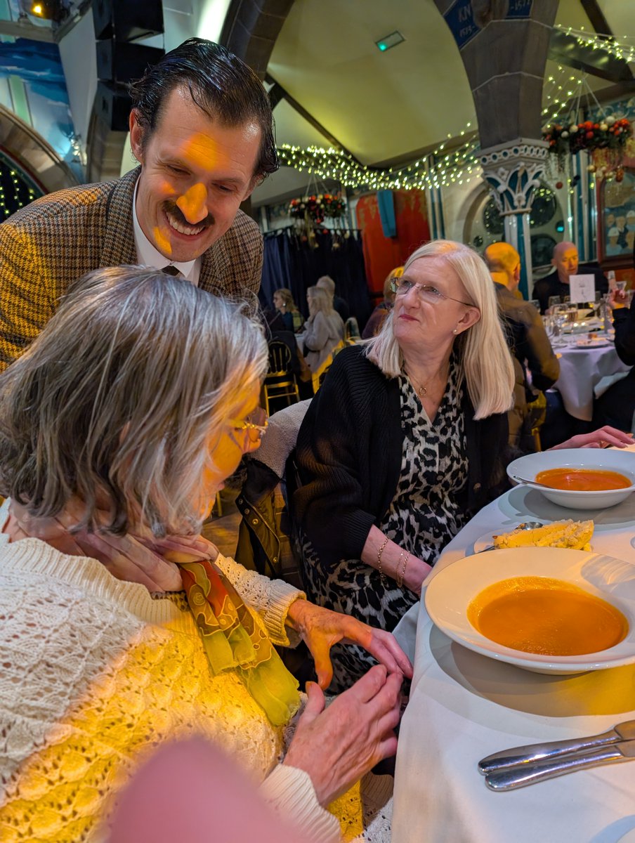 TourGlasgow's tweet image. Tonight, I am posting information on a #Fawlty Towers spin off by way of an evening dinner function managed by the famous #Basil, his wife #Sybil with service provided by the hapless, trainee waiter (from Barcelona) named Manuel:nigelsphotoblog.co.uk/2024/12/fawlty…