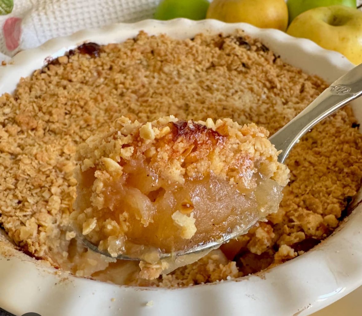 DeltaHTHA's tweet image. 8Y/DT1 group 2 are cooking scrumptious apple crumble tomorrow.
A reminder of the needed ingredients below
#cookingskills