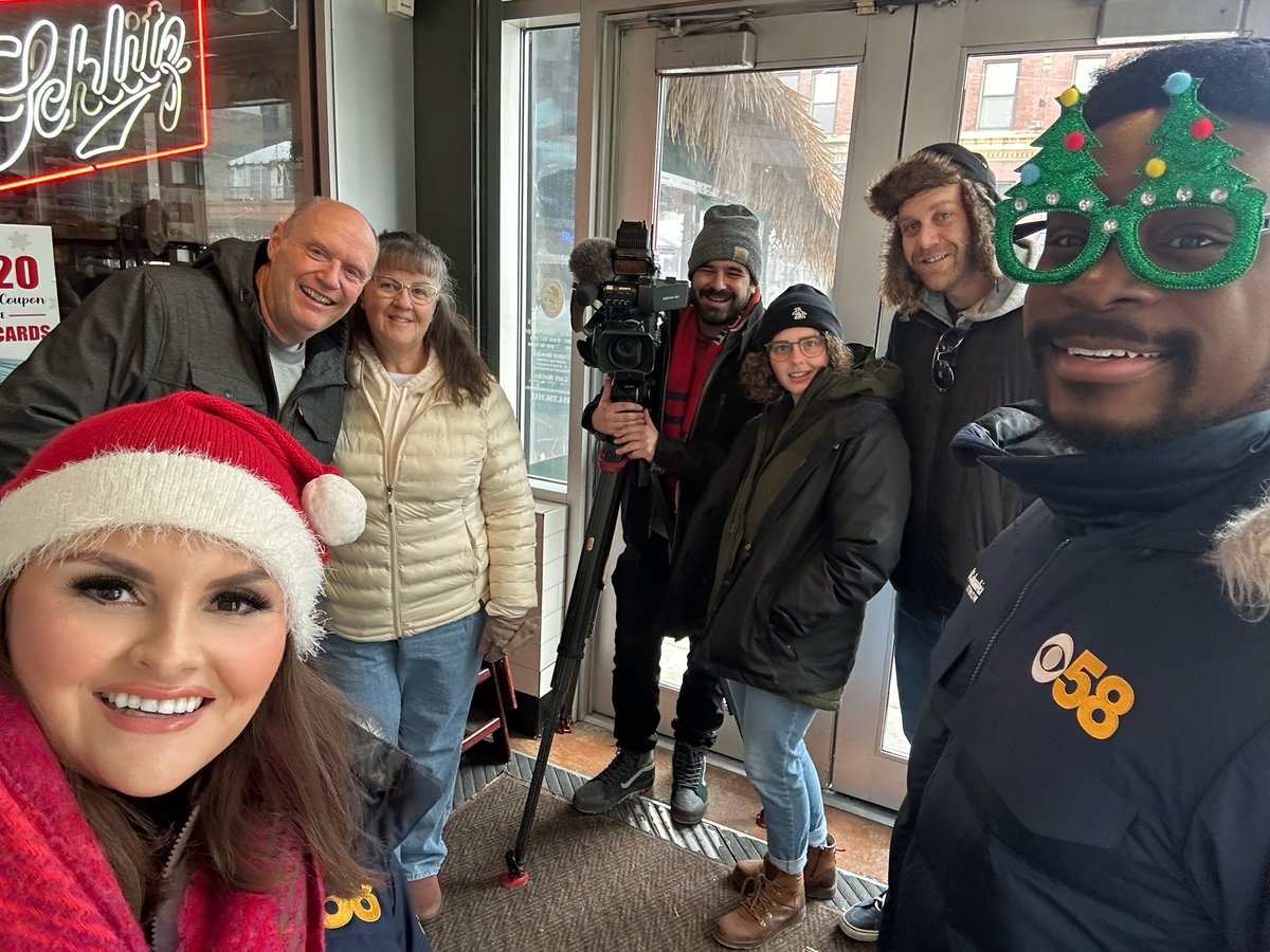 Alex Corradetti (@alexcorradetti) on Twitter photo 🔔❤️🎄AWESOME DAY! We got to meet our amazing <a href="/CBS58/">CBS 58 News</a> Morning viewers and hangout with our great work fam!
It was all while ringing the bells for <a href="/SAmilwaukee/">Salvation Army MKE</a> at the <a href="/MKEPublicMarket/">Milwaukee Public Market</a>!
There is STILL time to donate! CLICK HERE: shorturl.at/J1KVB
We appreciate you all so 🔔❤️🎄AWESOME DAY! We got to meet our amazing <a href="/CBS58/">CBS 58 News</a> Morning viewers and hangout with our great work fam!
It was all while ringing the bells for <a href="/SAmilwaukee/">Salvation Army MKE</a> at the <a href="/MKEPublicMarket/">Milwaukee Public Market</a>!
There is STILL time to donate! CLICK HERE: shorturl.at/J1KVB
We appreciate you all so