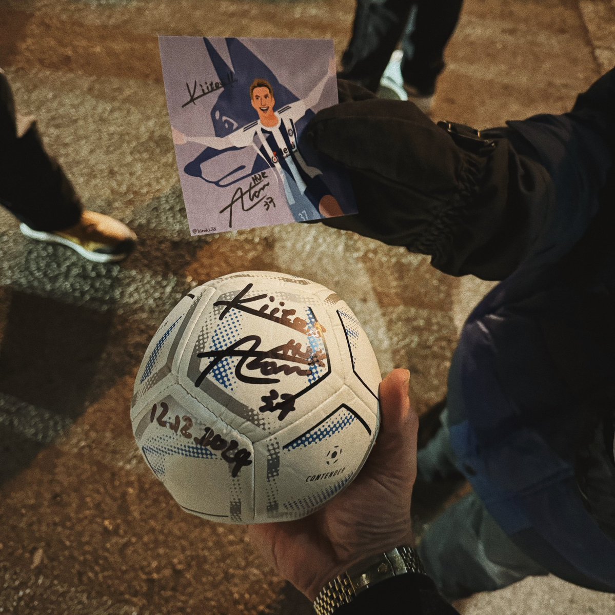 Uuteen maahan, kulttuuriin ja kielialueeseen muuttaminen &amp; sopeutuminen ei ole helppoa. 

<a href="/atomini98/">田中亜土夢</a> on näyttänyt että urheilun kautta se on enemmän kuin mahdollista. <a href="/Veikkausliiga/">Veikkausliiga</a>, <a href="/hjkhelsinki/">HJK Helsinki</a> legenda.

ありがとうアトム！フィンランドはあなたを愛しています、そして物語は続きます