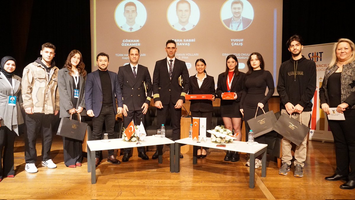 ticarethava's tweet photo. Pilot Panelimizden kareler. Değerli konuklarımız Gökhan Özkamer, Taha Sabri Savaş ve Yusuf Çalış'a teşekkür ederiz.
#ticarethava #aviation https://t.co/tEsCVtI6Q3