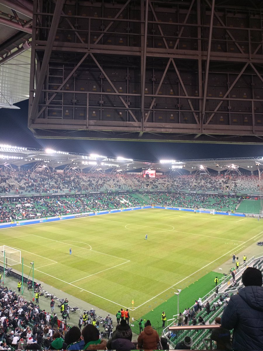 KamillSeliga's tweet image. Dziś nieaktywny w trakcie spotkania, bo trzeba było pojawić się na ostatnim meczu rundy jesiennej 🙌

W innej roli niż zwykle, ale byłem.
#LEGLUG #LegiaLugano