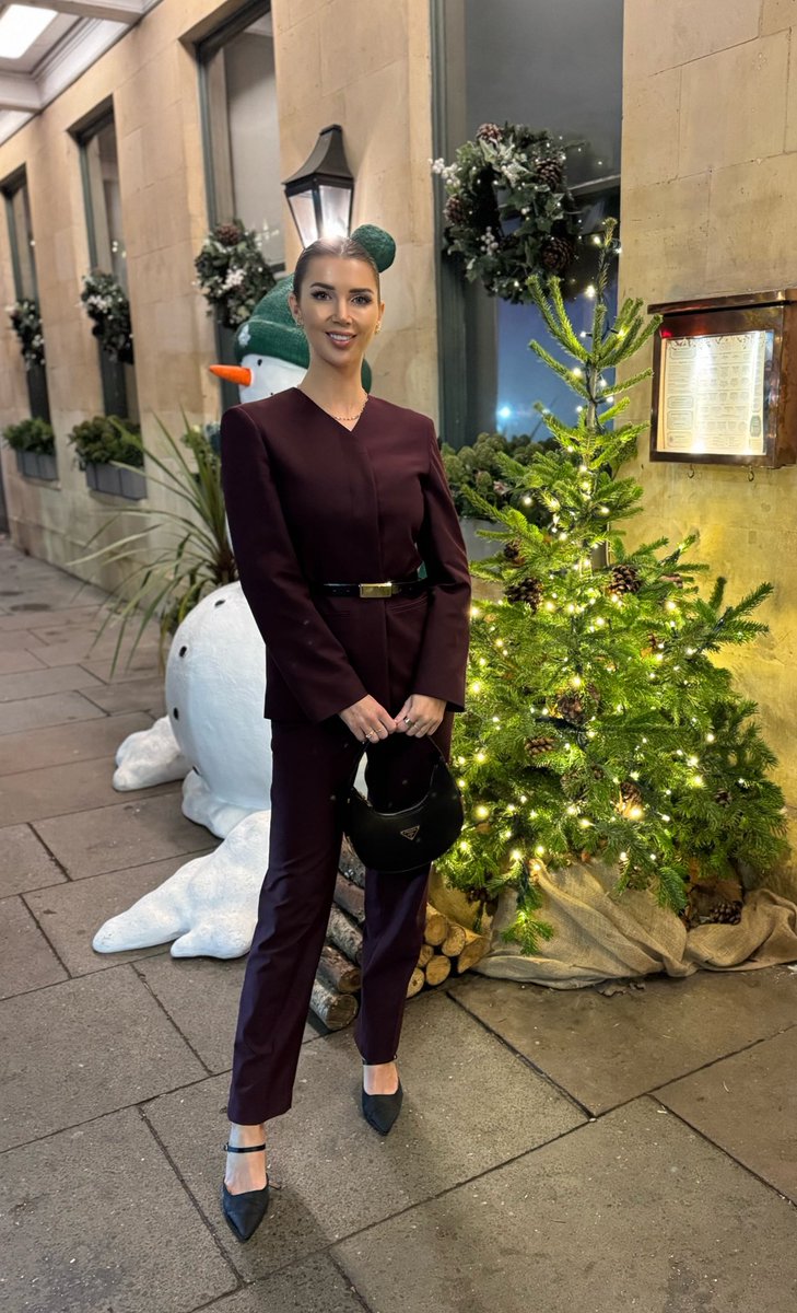 Kate Tracey tweet media
