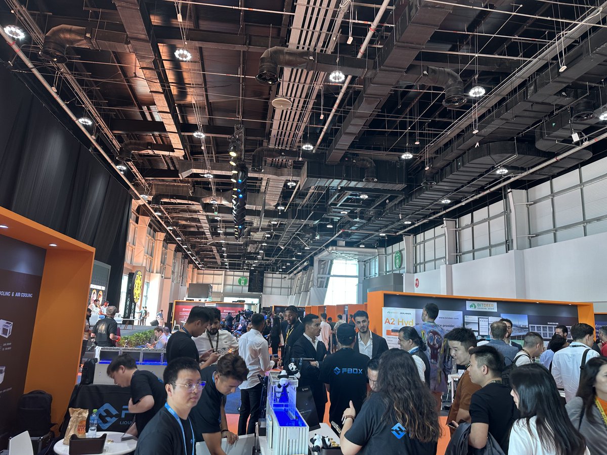 Bitasics's tweet image. Spectacular time attending the #BTC #MENA event in Abu Dhabi. #Bitasics met with key clients in the region, expanding our network as we continue to serve more clients from the Middle East. We are excited and thrilled with the passion the industry presents and can’t wait for 2025!