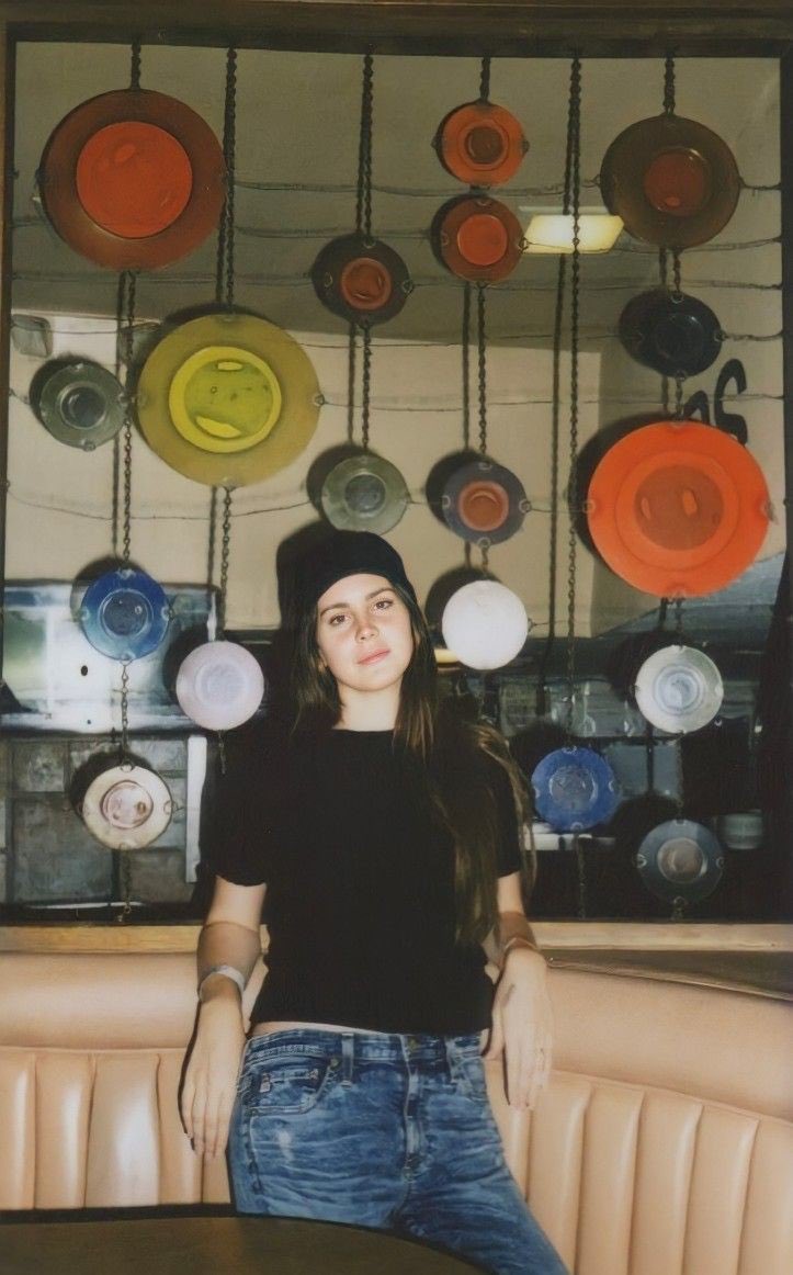 LDRWorld1's tweet photo. lana del rey 💿 https://t.co/Ft2dcDxvV3