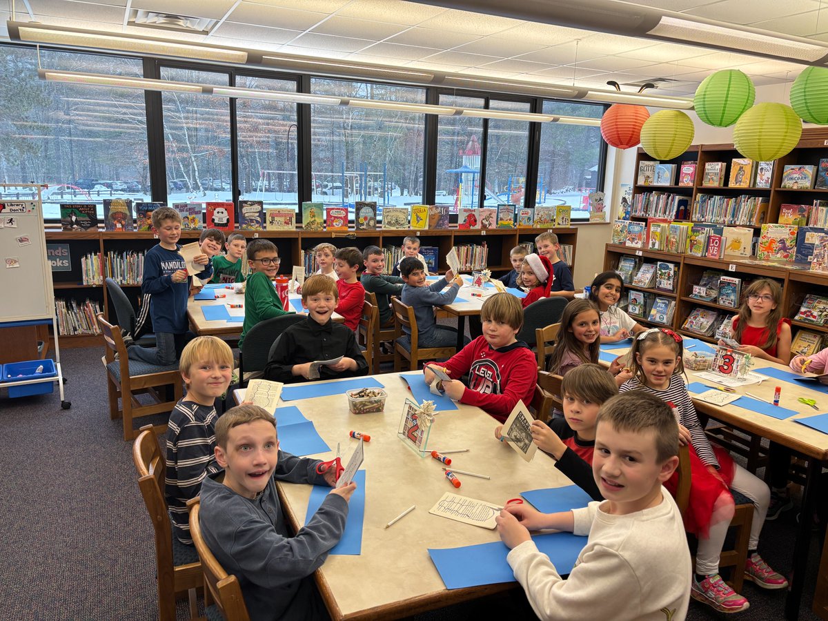 Lake George Elementary Library tweet media