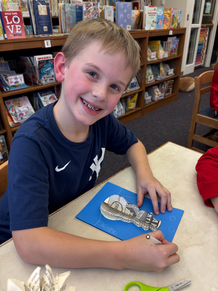 Lake George Elementary Library tweet media