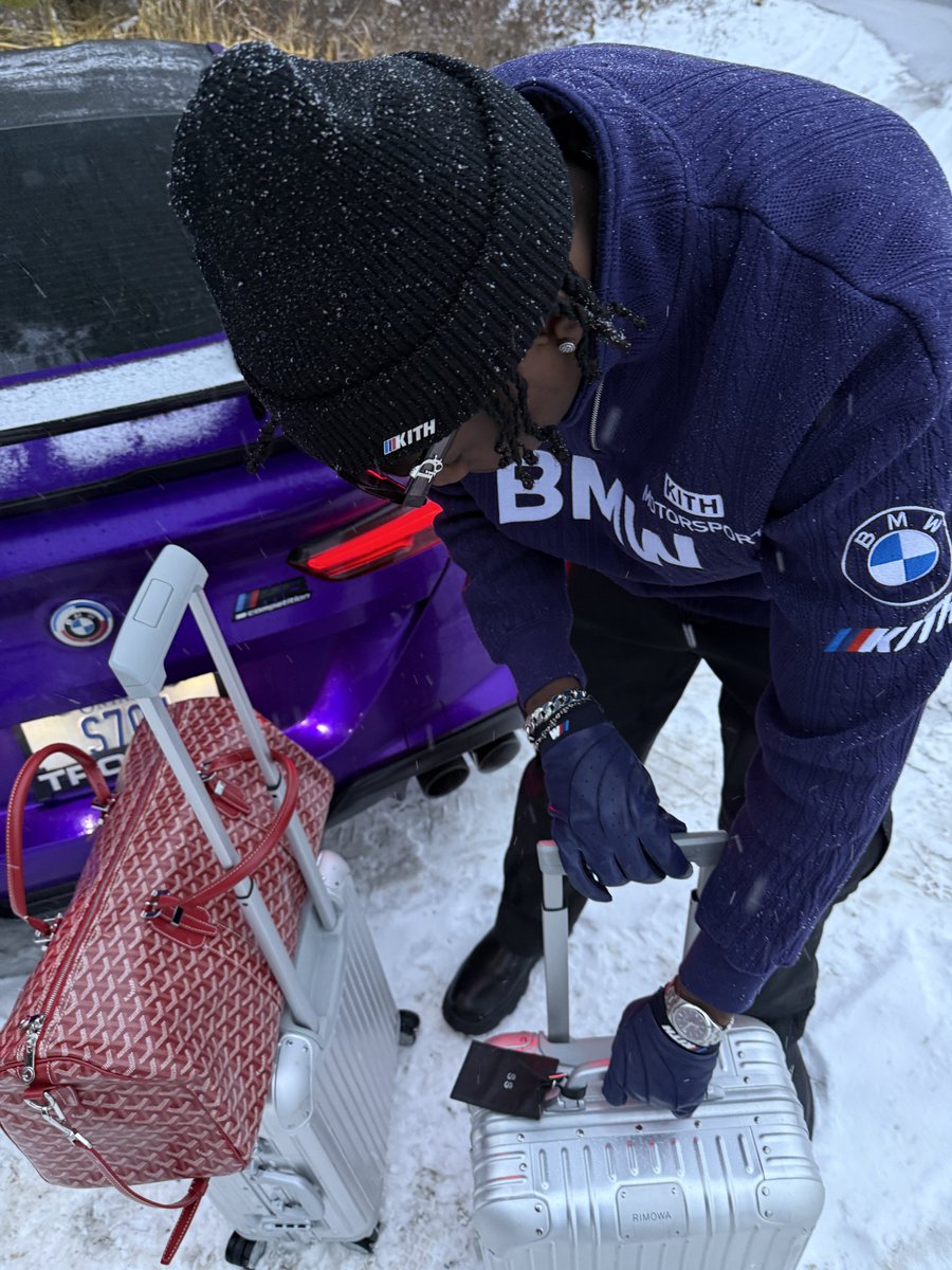 shevonsalmon's tweet photo. Took a trip up north ❄️ https://t.co/7cD4tItmIj