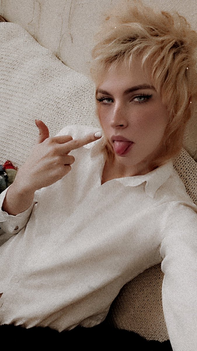 Mids0mmerDr3am's tweet photo. Want some boi toy? 💋
#Transcandy #trans https://t.co/qhCuIdzBAe
