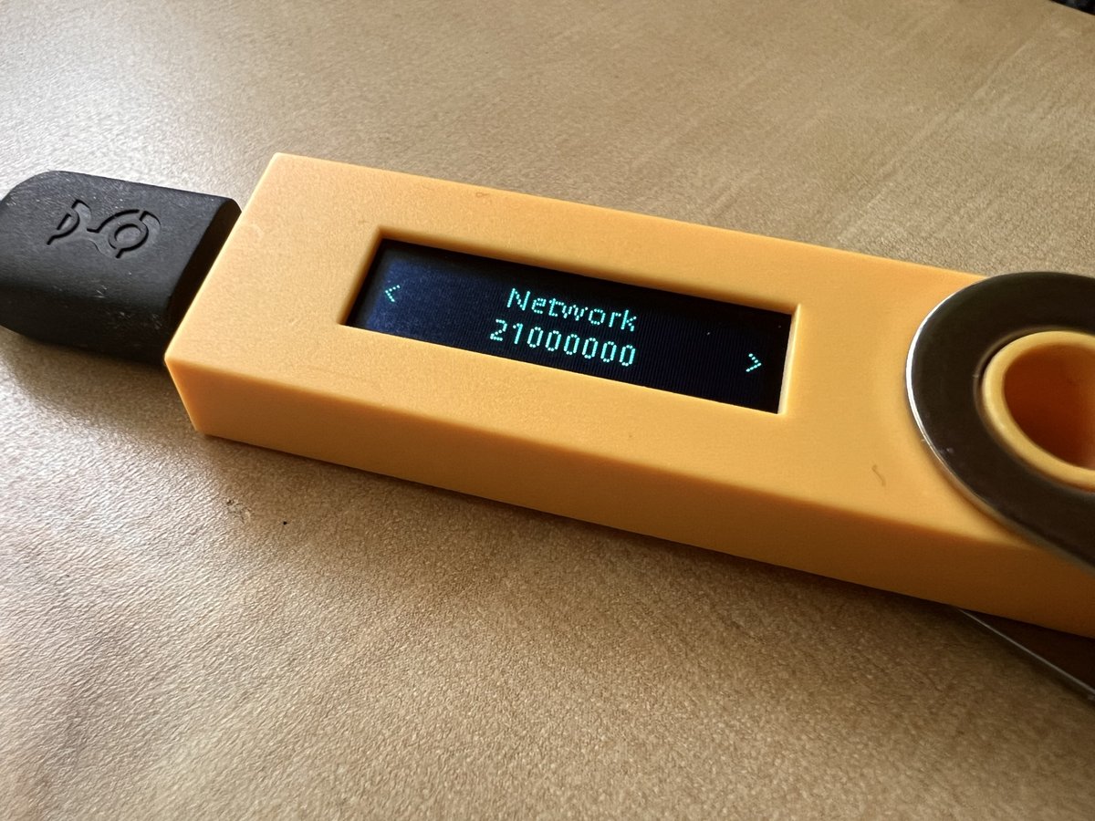 dapp_whisperer's tweet photo. transactions smooth as butter on @use_corn 

thanks to everyone who helped take us zero to network this year

seeding is believing https://t.co/mXqiiRAoXX