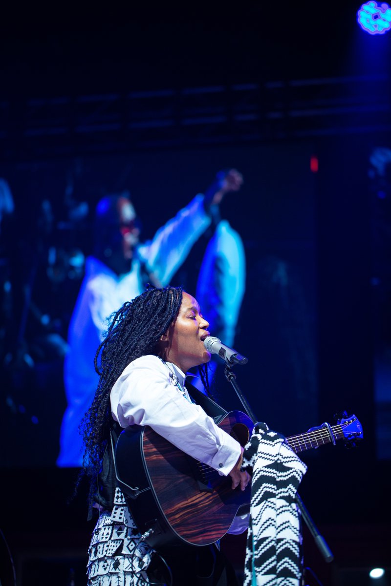 camagu_symphony's tweet photo. #CamaguInSymphony has kicked off, and the energy is electric. #Msaki10 https://t.co/CjtxL9wAWq
