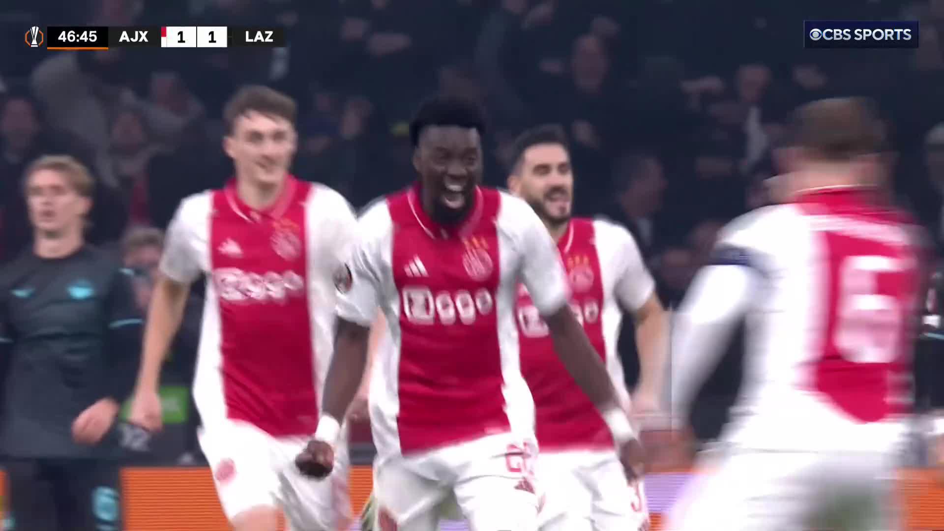 BERTRAND TRAORÉ WITH A ONE-TOUCH ROCKET 🚀