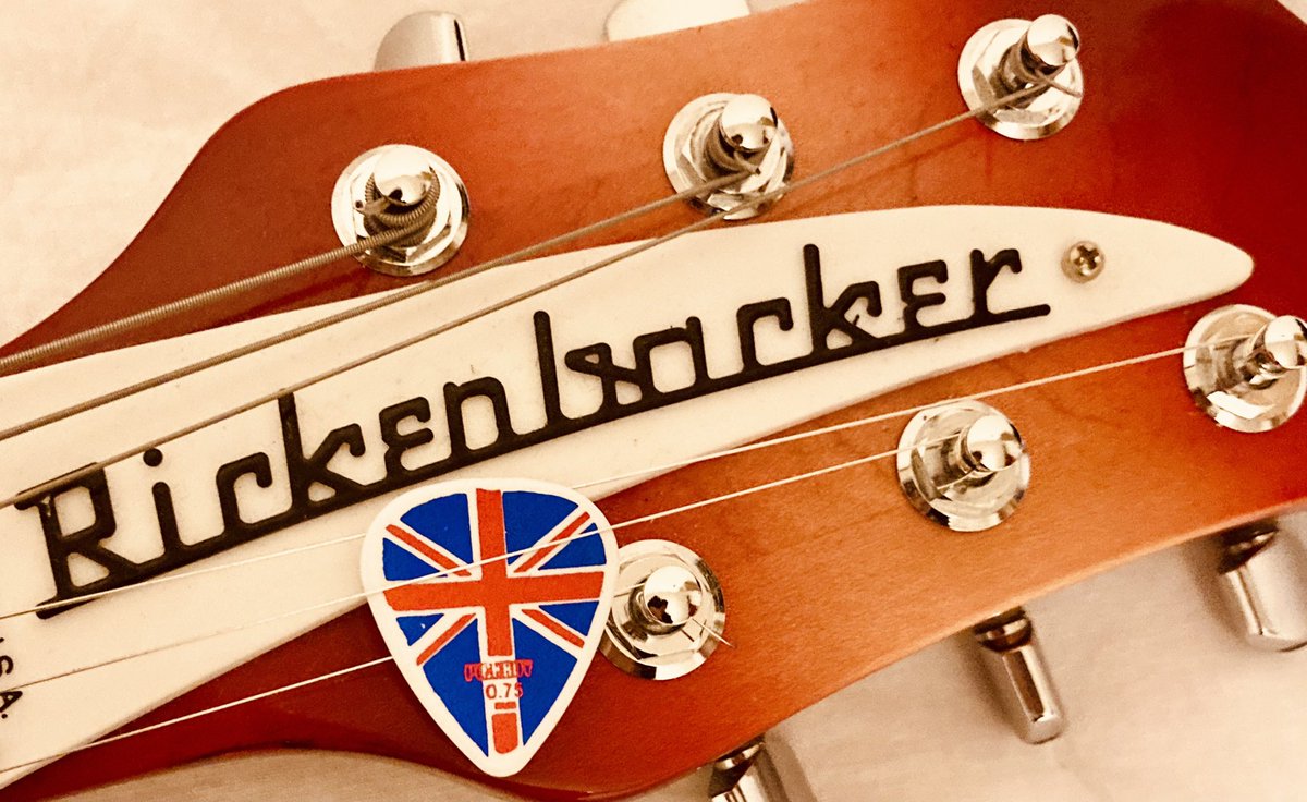 powerpibio's tweet image. #rickenbacker