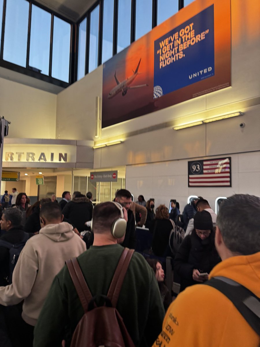 Chris Albornoz tweet media