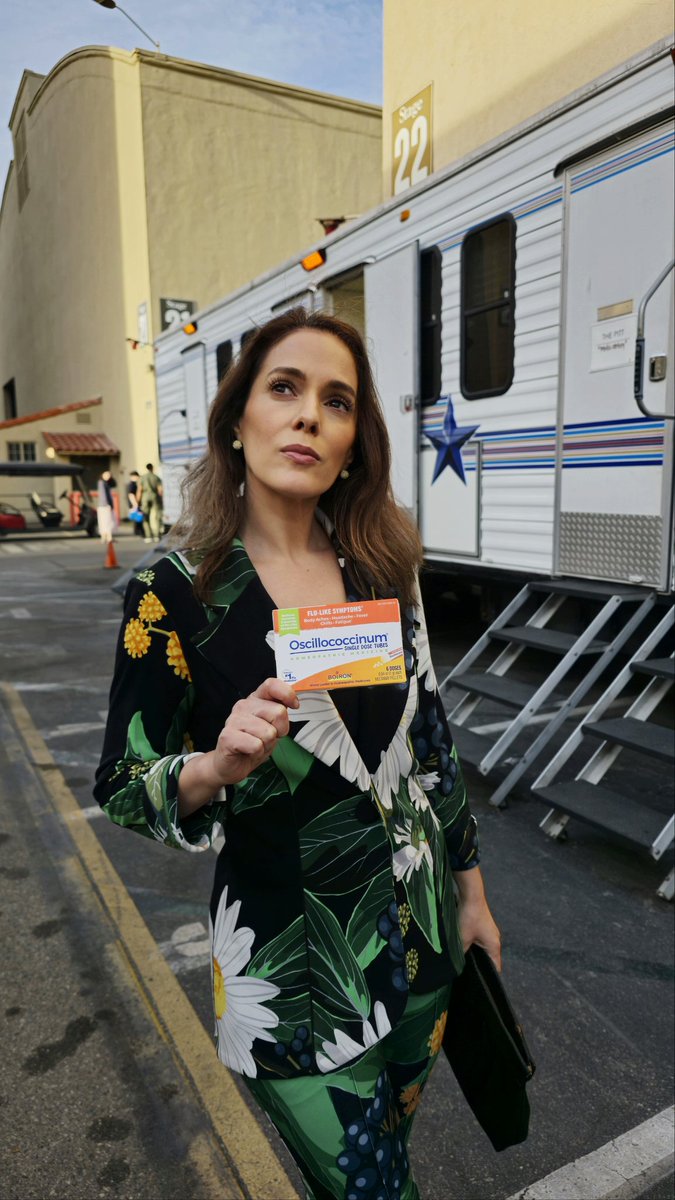 christinaderosa's tweet image. Oscillococcinum

My favorite 👅 tongue twister is here for you this season and always.  😂 

Christina20 for your 20% off

boironusa.com/product/oscill…

#HealthyLiving
#homeopathic 
#Ad