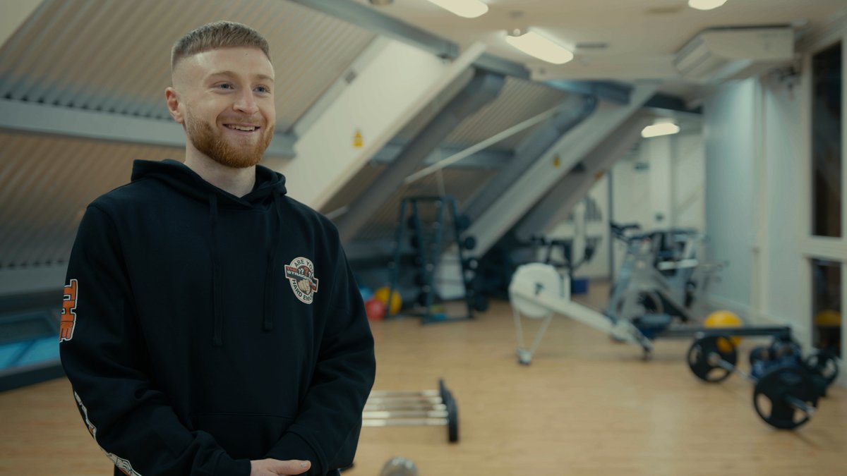 FEKAFILMS_'s tweet photo. Muaythai - (Fighter)
#fekafilms #evol #muaythai #evolclothing #boxing #gym #director #sports #gym #gympromo #boxing #boxer #effect #videoshoot #Visuals #Cameraman #colourgrade #editor #screenshot #boxingring #director #cameraoperator #colourgraded #fight https://t.co/oqaCdz8TjH