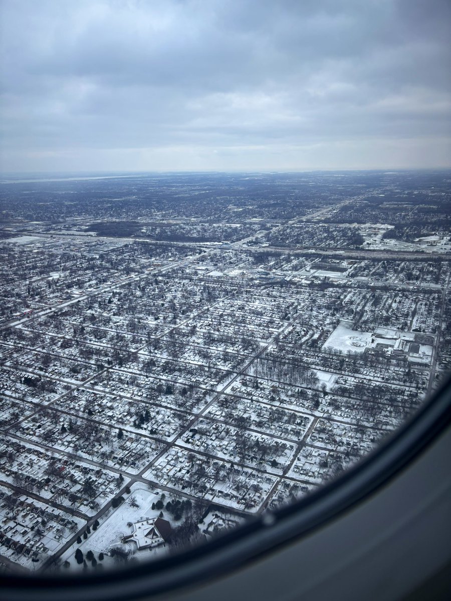 ClaudiaRM_MD's tweet photo. In the past 10 days, I have been in 3 different states, 2 different time zones, for 1 exciting reason! 

In-Person > Virtual 

#UroSoMe
#InterviewTrail

🛫🛬 https://t.co/9Gw3rXt9J3