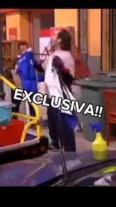 YureBoop's tweet photo. Figo en el Madrid, Figo en el Barsa, Figo en el Getafe… exclusiva! #LaRevuelta https://t.co/9RfMPnsUrS