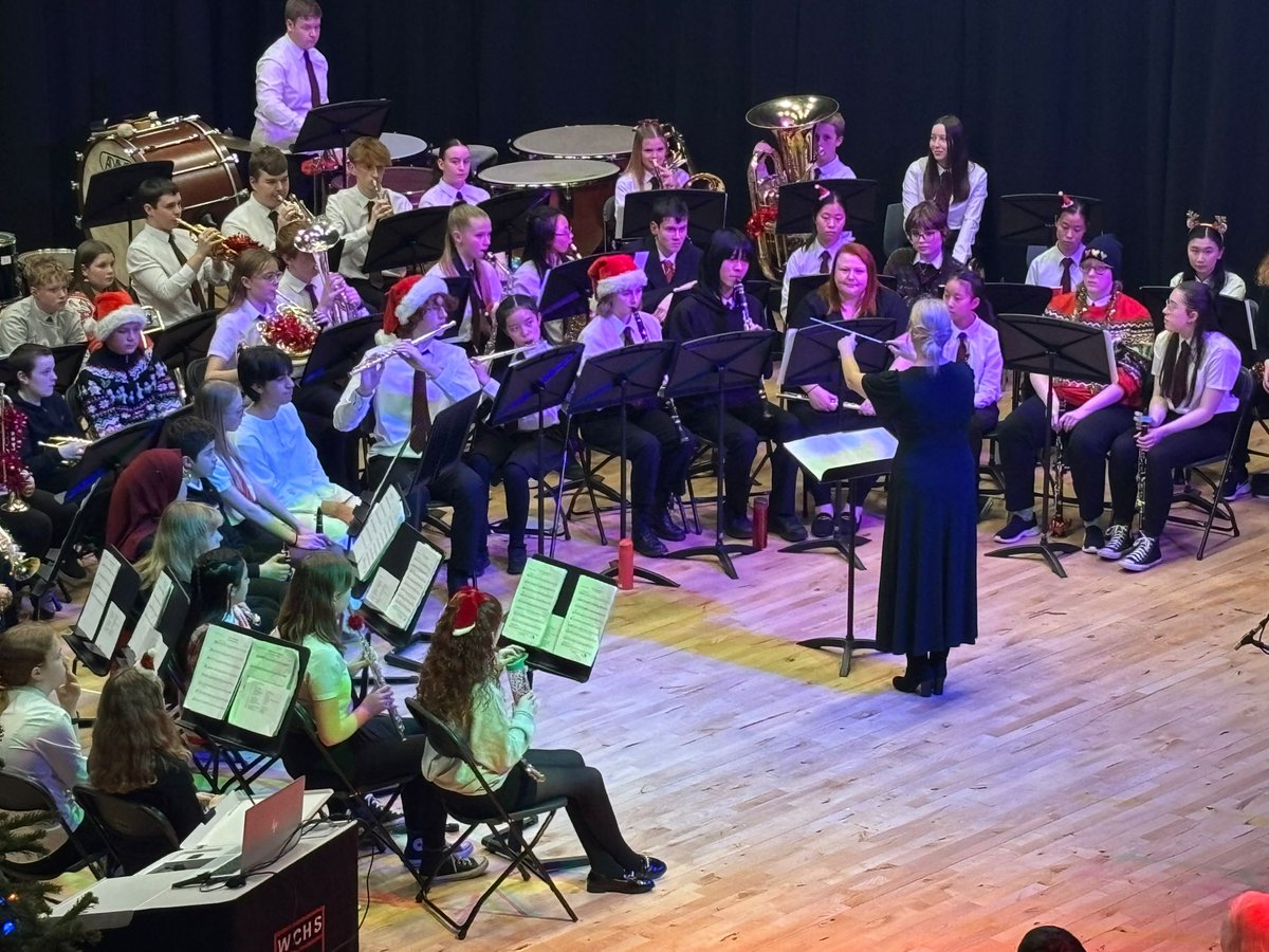 WestCalderHigh's tweet photo. Thank you to all our community for joining us this evening, it was a very special event! 🎅🎄 Well done to all involved and especially our fantastic music department! West Calder High School Wind Bands #westcaldercares https://t.co/N7AhjQOoiS
