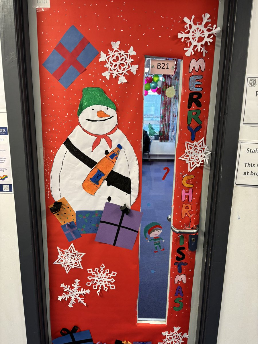 Mrs McLean tweet media