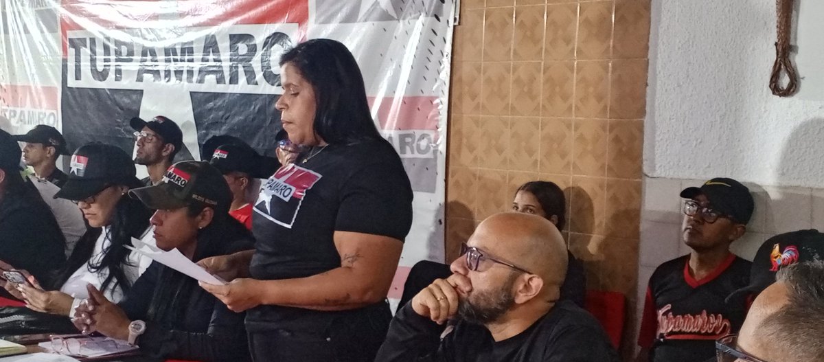 "En <a href="/CaracasMRT_/">Tupamarocaracas</a> nos mantenemos en movilización permanente, trabajando desde las comunas y movimientos sociales que permiten hacer frente ante las arremetidas del imperialismo para arrodillarnos, pero somos un pueblo Rebelde y combativo". Afirmó <a href="/francoandreaMRT/">andrea franco</a> Sec. Política.