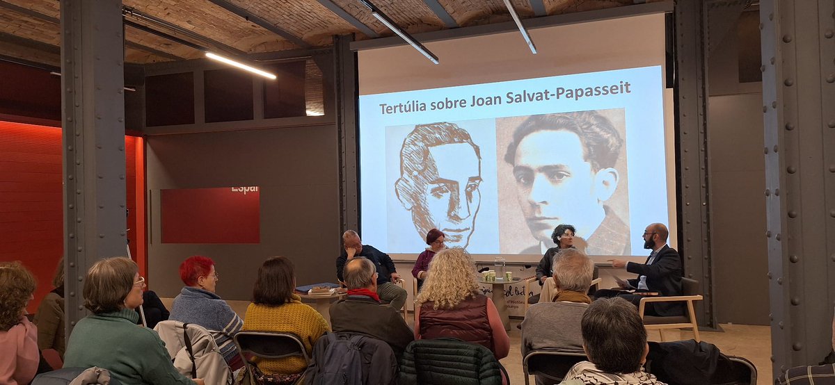 Museu d'Història (@mhistoriacat) on Twitter photo Tertúlia sobre Salvat-Papasseit en motiu de l'<a href="/anyPapasseit/">Any Joan Salvat-Papasseit</a> amb uns convidats de luxe:
• Marina Garcés, filòsofa i néta de Tomàs Garcés. 
• Dolors MarĂn, doctora en Història ContemporĂ nia.
• Manuel Guerrero, escriptor i comissari.
Modera: Gerard Llorens, historiador. TertĂşlia sobre Salvat-Papasseit en motiu de l'<a href="/anyPapasseit/">Any Joan Salvat-Papasseit</a> amb uns convidats de luxe:
• Marina Garcés, filòsofa i néta de Tomàs Garcés. 
• Dolors MarĂn, doctora en Història ContemporĂ nia.
• Manuel Guerrero, escriptor i comissari.
Modera: Gerard Llorens, historiador.