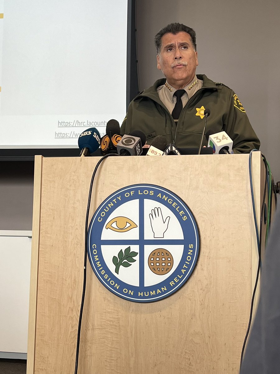 Jeffrey Abrams tweet media