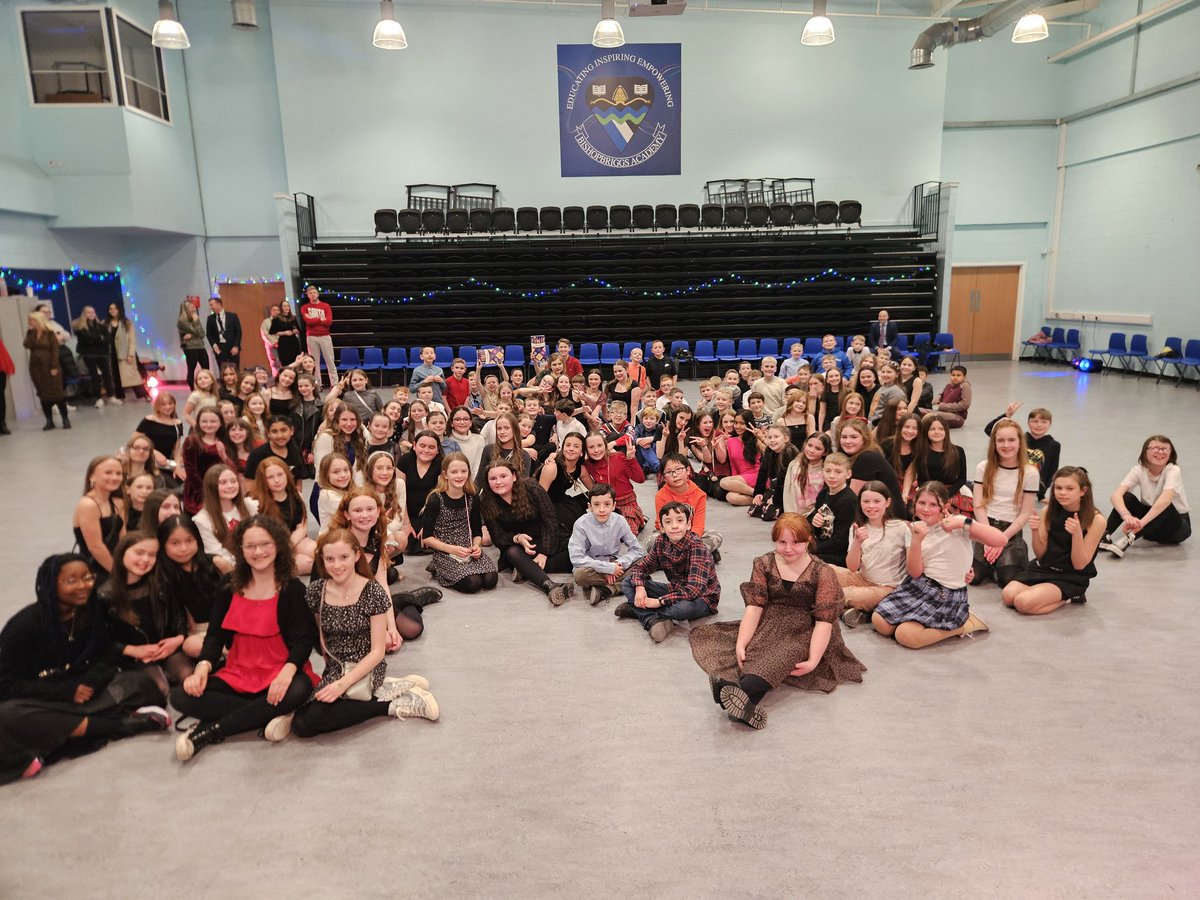 MissHYTweets's tweet photo. Thank you to @BishopbriggsAC and @bishype for a brilliant night at the P7 ceilidh. One of the best transition events of the year! 

And thanks to the teaching staff from @ThomasMuirPS who came along to support our pupils too. https://t.co/rz4ZF8biAE