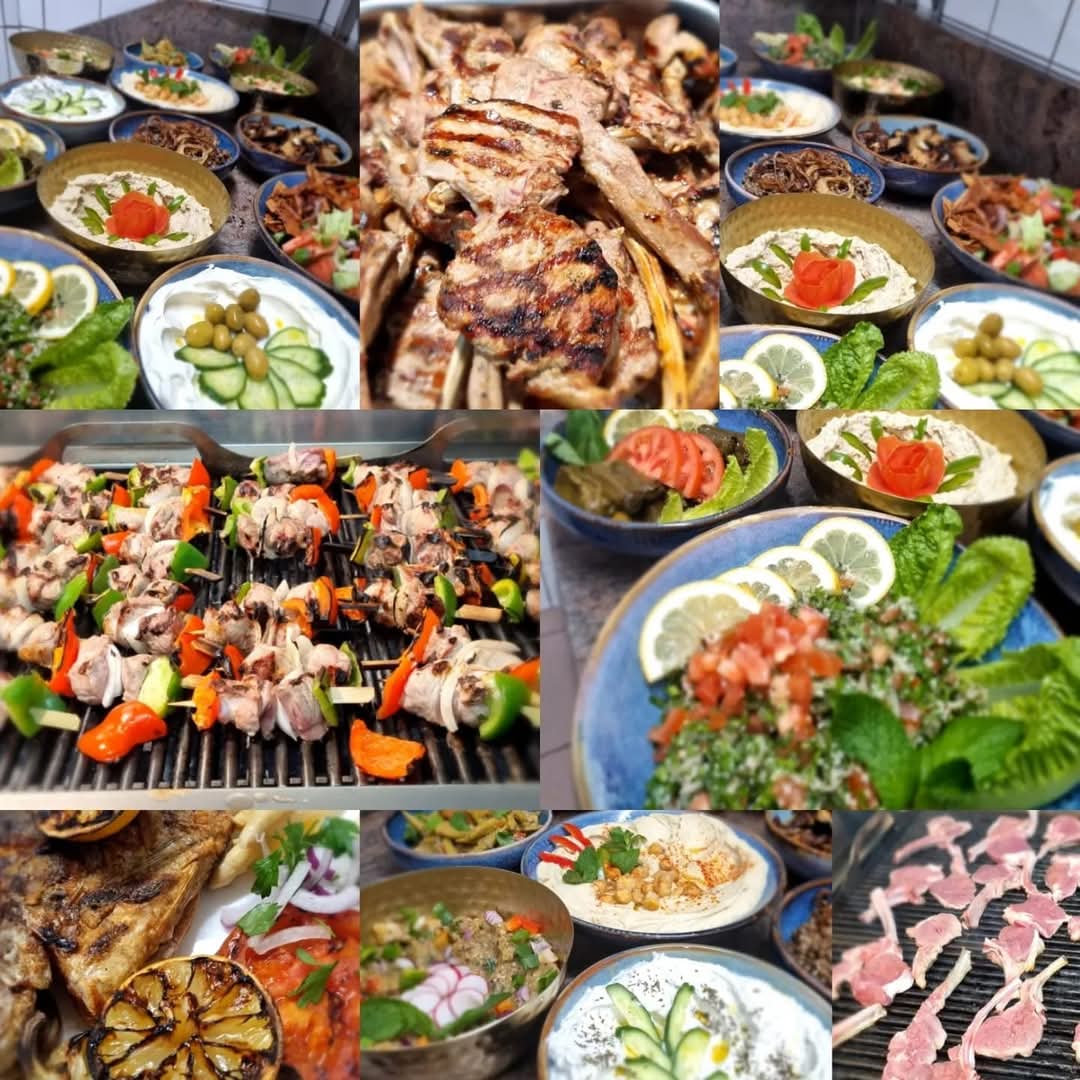 FWemmel's tweet photo. Chers Clients,

Pour vos repas de fêtes de fin d’année  FARAYA  est heureux d'annoncer que le service traiteur est disponible via notre site  "https://t.co/1xkTM1yMPF" ou par téléphone 02 219 94 16. Choisissez votre propre menu et commandez 2 à 3 jours à l'avance. https://t.co/1eUPbJrHZy