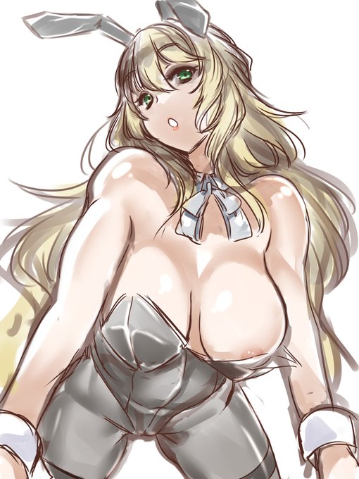 Д◎) おは愛宕 …あるいみSENNREIなのだよ!! バニ艦姿は!!!!(マテヤ 